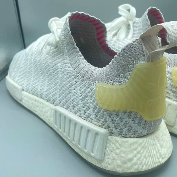 adidas NMD_R1 STLT Primeknit ‘Cloud White’ CQ2390 - Picture 5 of 13